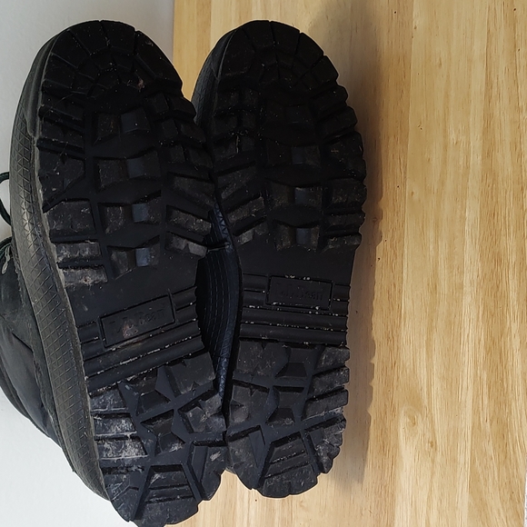 LL Bean Snow Boots Kids size 7 Black Warm Thinsulate - Picture 9 of 10